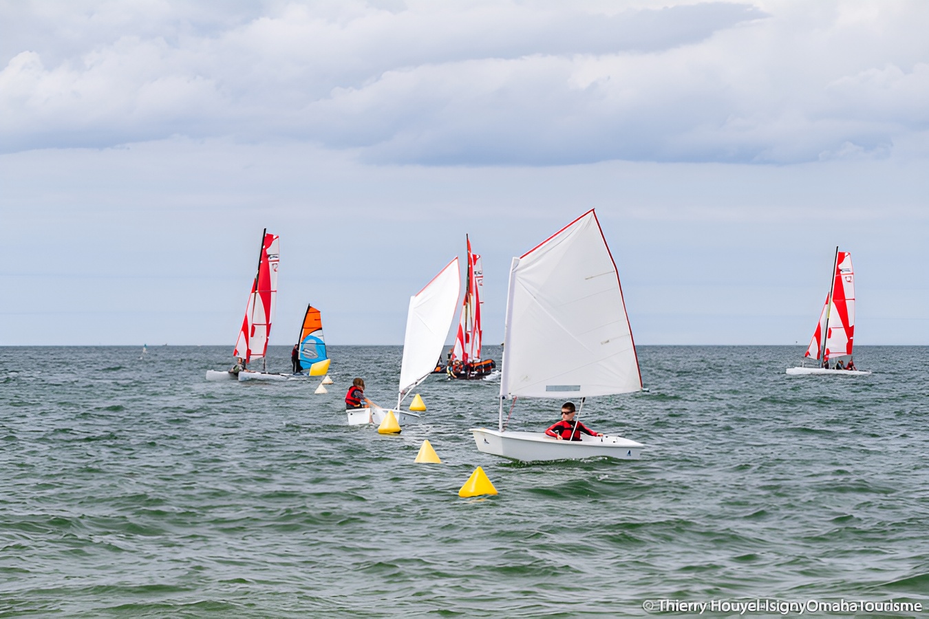 Planche, Catamaran, Dériveur, Paddle, Kayak - Location et Cours