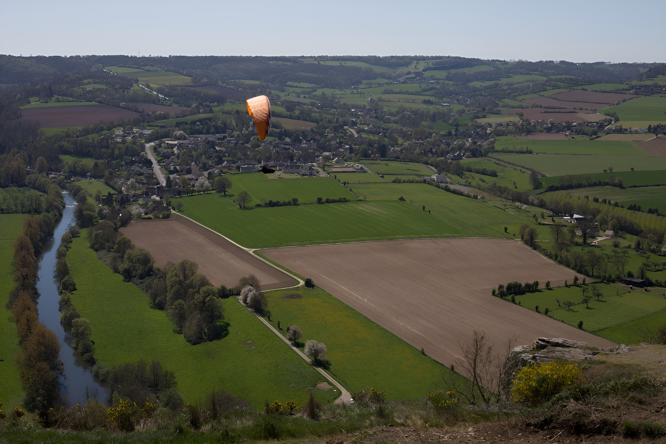 Parapentemania, Clécy