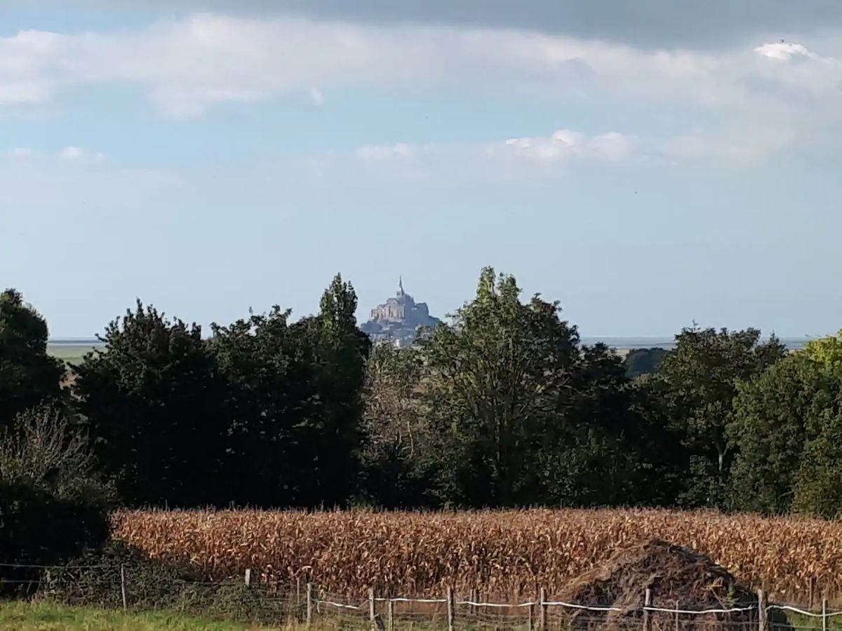 Meublé de tourisme > La Petite Maison Vue sur le Mont Saint-Michel, Huisnes-sur-Mer - photo 2