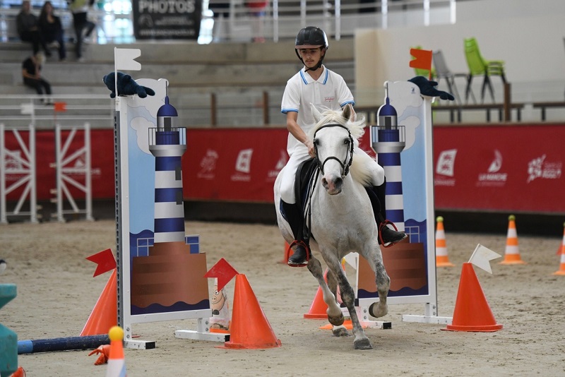 Centre Equestre de Kairon-Plage, Saint-Pair-sur-Mer - photo 2