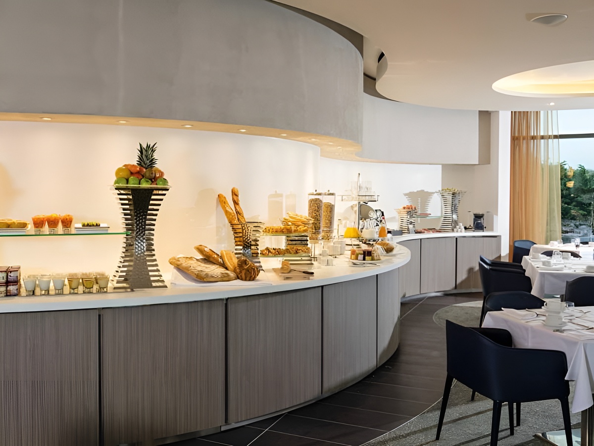 Le Poisson d'Argent, Cabourg