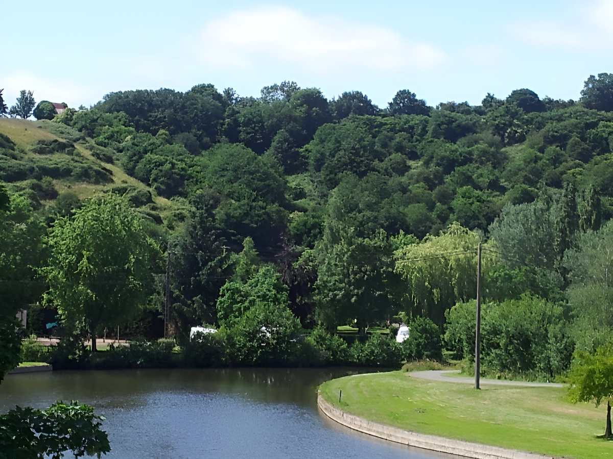 Camping municipal des bords de Vire, Tessy-Bocage - photo 3