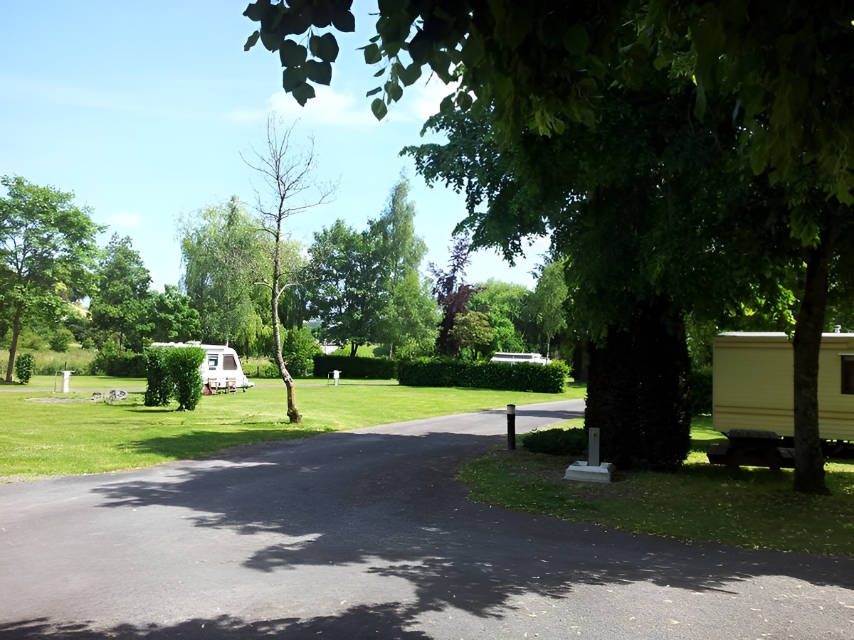 Camping municipal des bords de Vire, Tessy-Bocage - photo 5