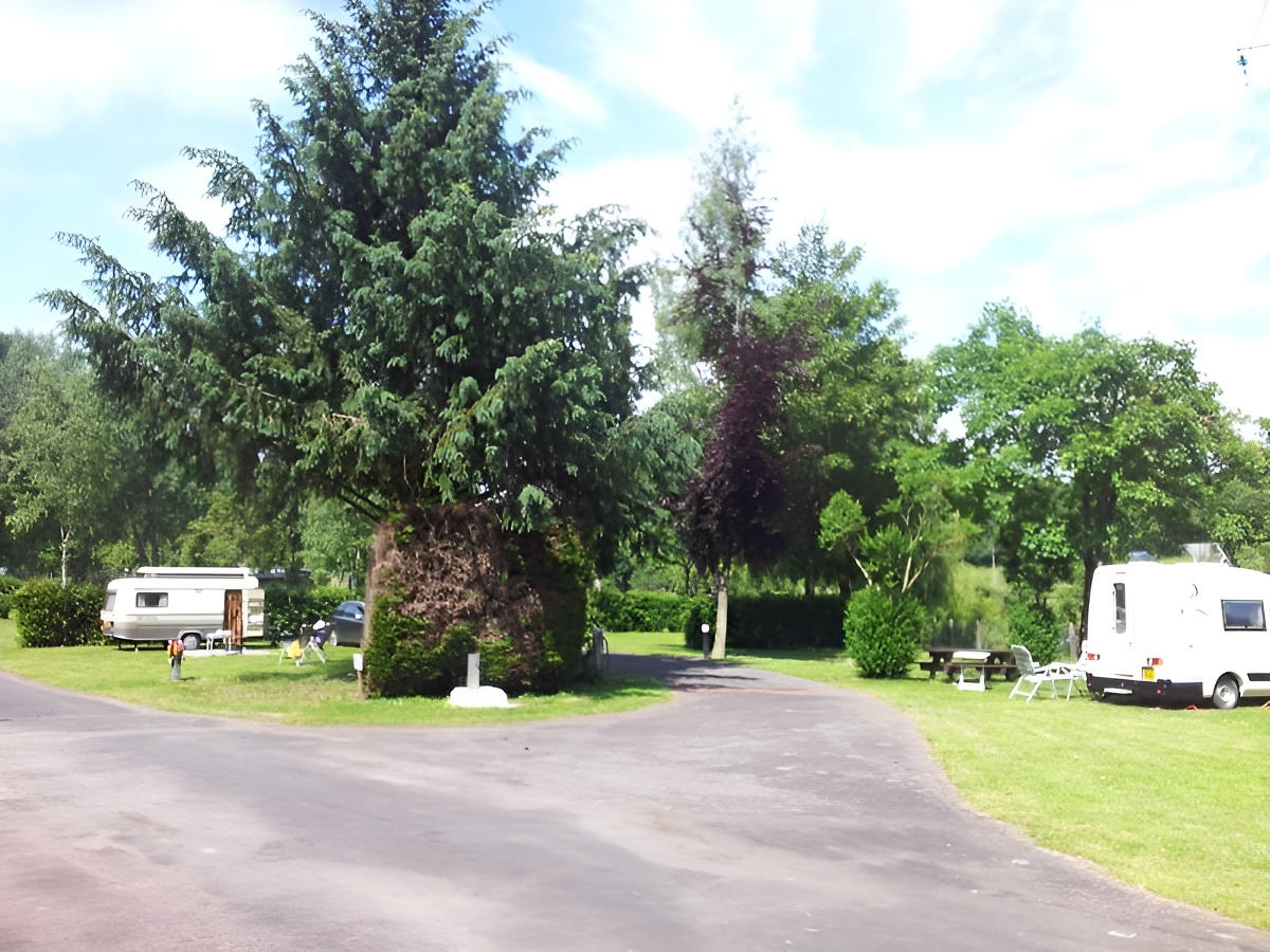 Camping municipal des bords de Vire, Tessy-Bocage - photo 4