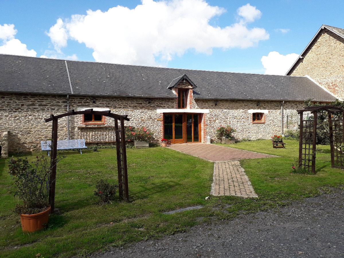 La Ferme de la Baconnerie : 4 gîtes de caractère et une salle de réception