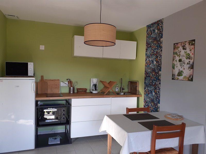 Meublé de tourisme > Gîte de l'Ecureuil, Condé-sur-Vire - photo 3