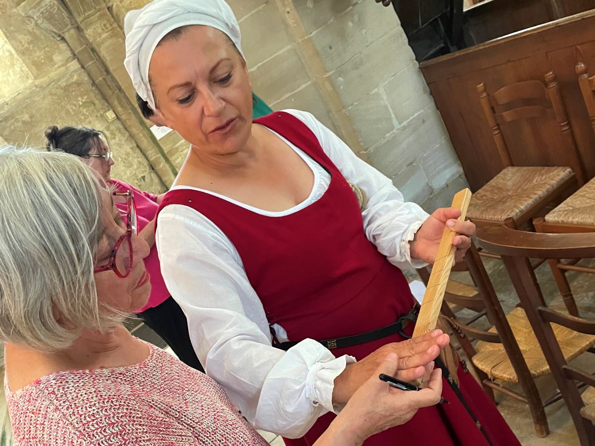 Mesurer avec son corps ? Le secret des bâtisseurs du Moyen-âge