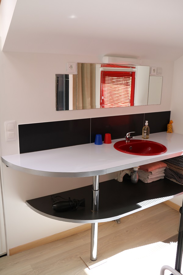 Chambres d'hôtes > Le Cottage des Mézières, Saint-Germain-sur-Ay - photo 6