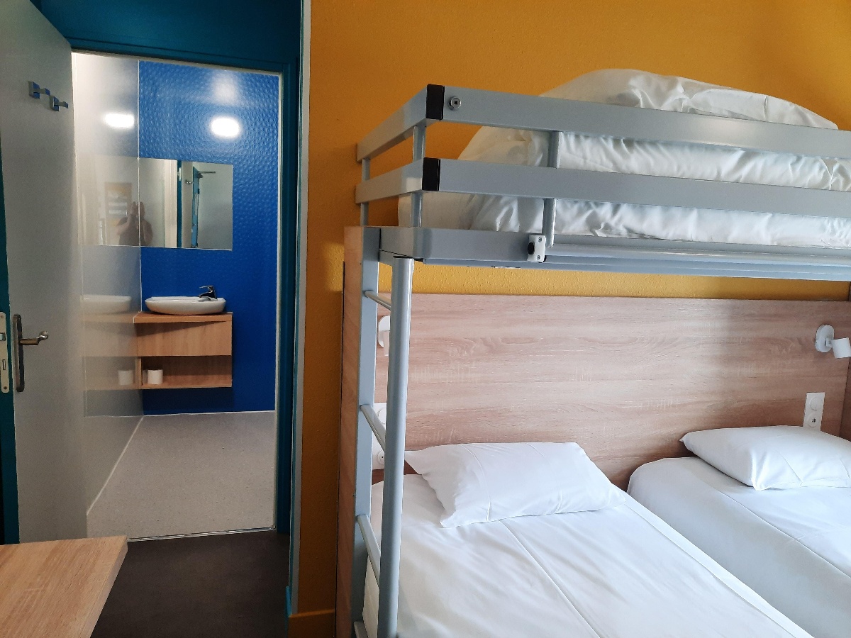 Hôtel Kyriad Direct Caen Mémorial, Saint-Contest - photo 12