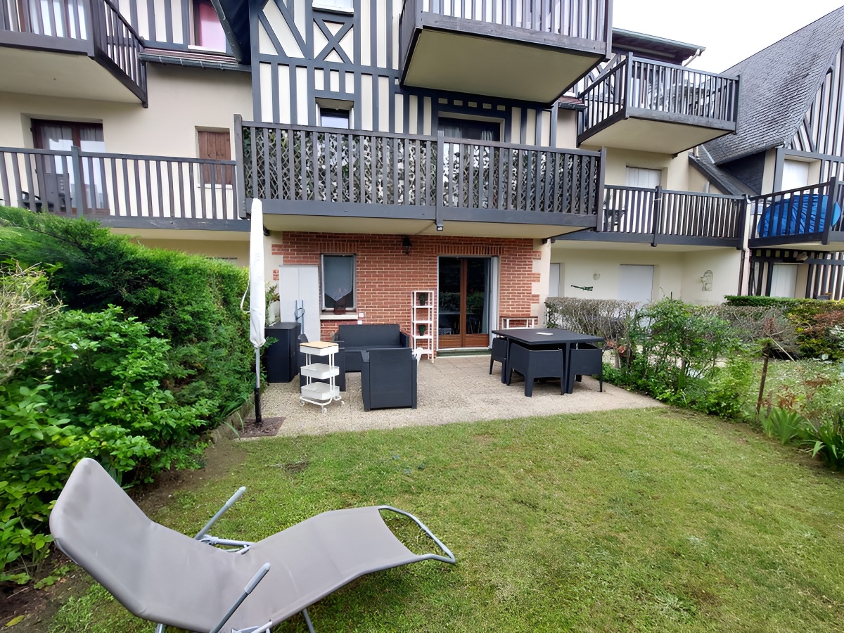 Mme Letellier Karine