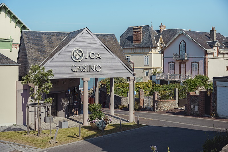 Joa Casino de Saint-Pair, Saint-Pair-sur-Mer - photo 2