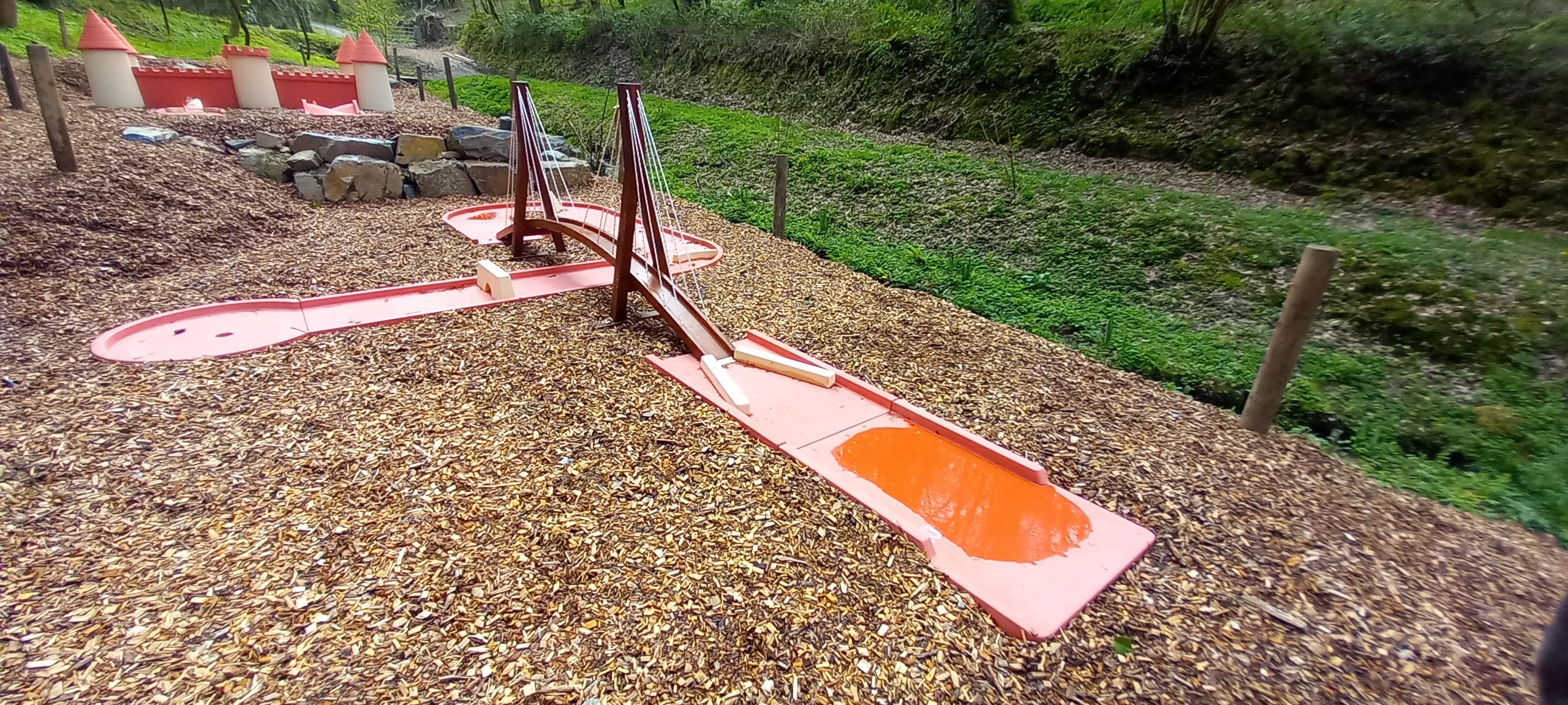 Mini-golf - Normandie luge au Viaduc de la Souleuvre