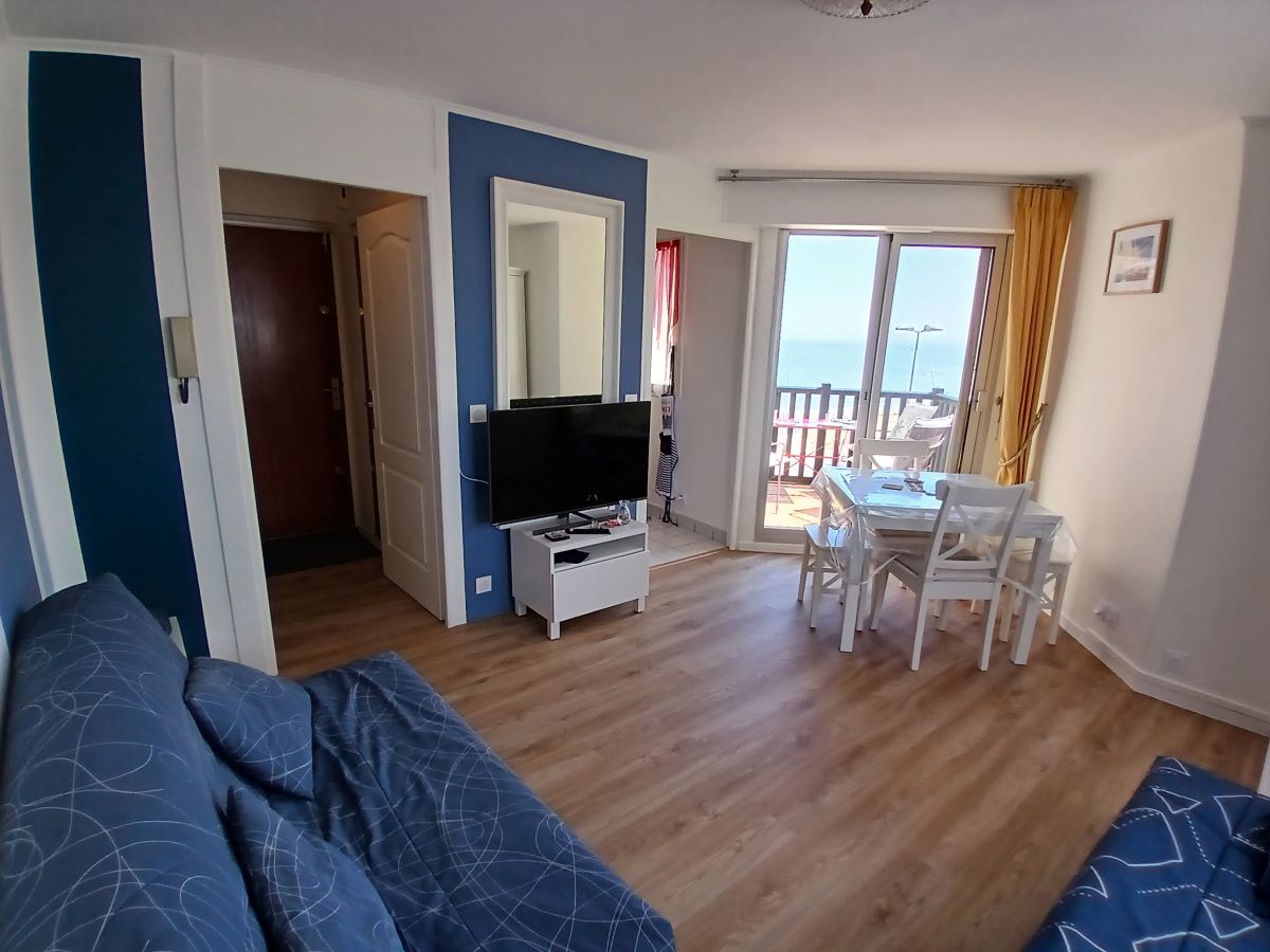 River Mer, Cabourg - photo 9