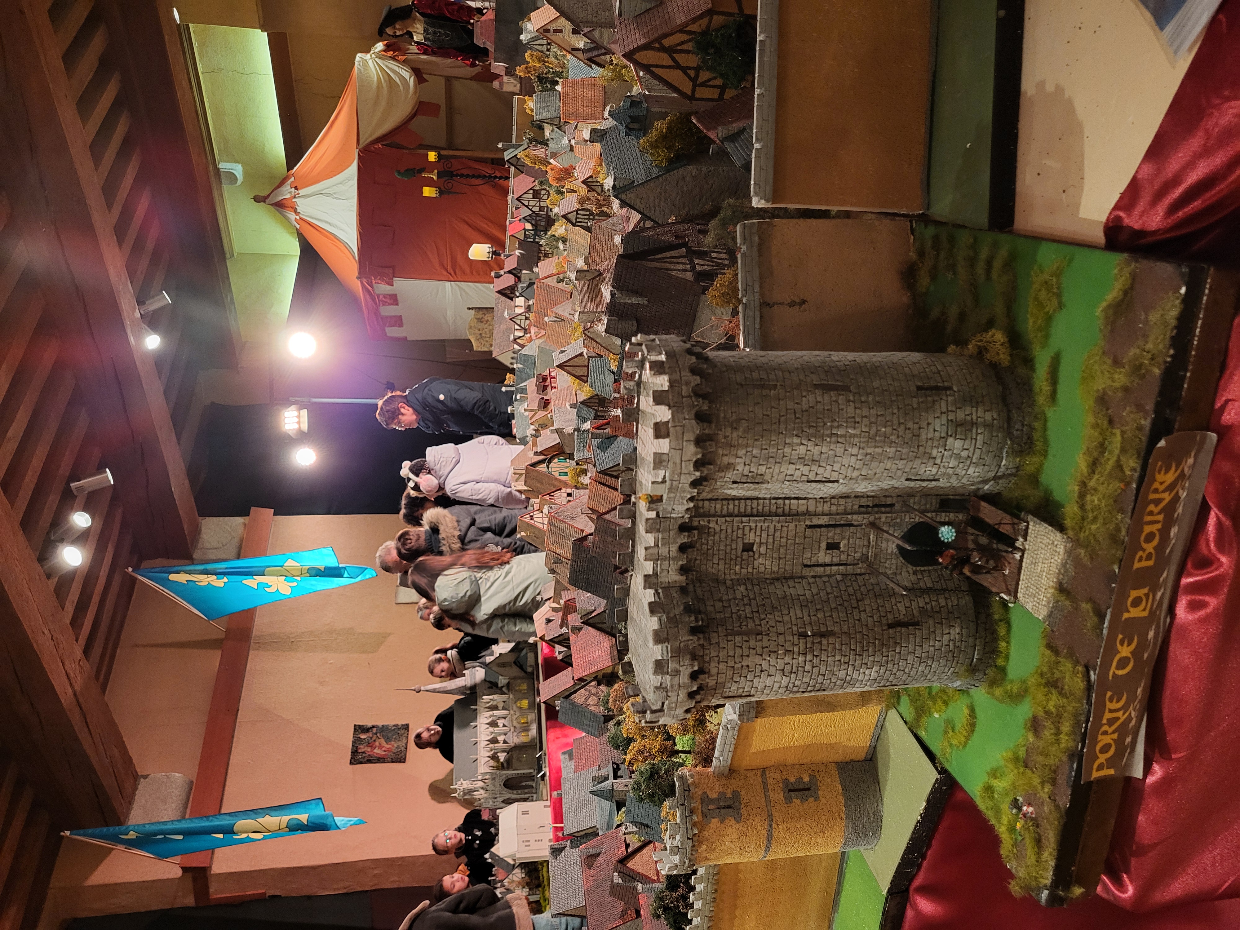 Visite de la maquette d'Alençon