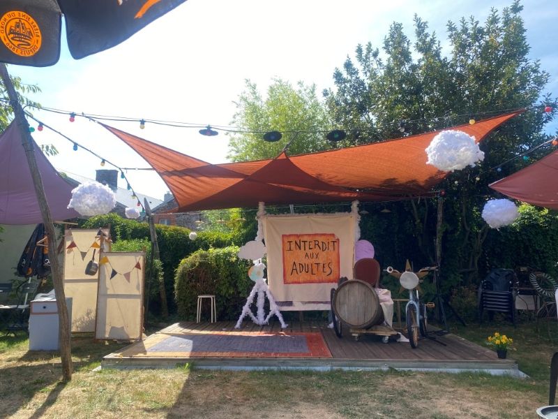 Spectacle jeune public : la petite reine par la compagnie Les Sans Contact