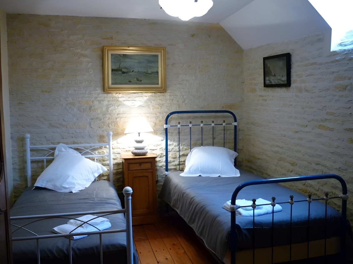 Relais de Poste de la Seulles G-Gîte Confidence, Courseulles-sur-Mer - photo 3