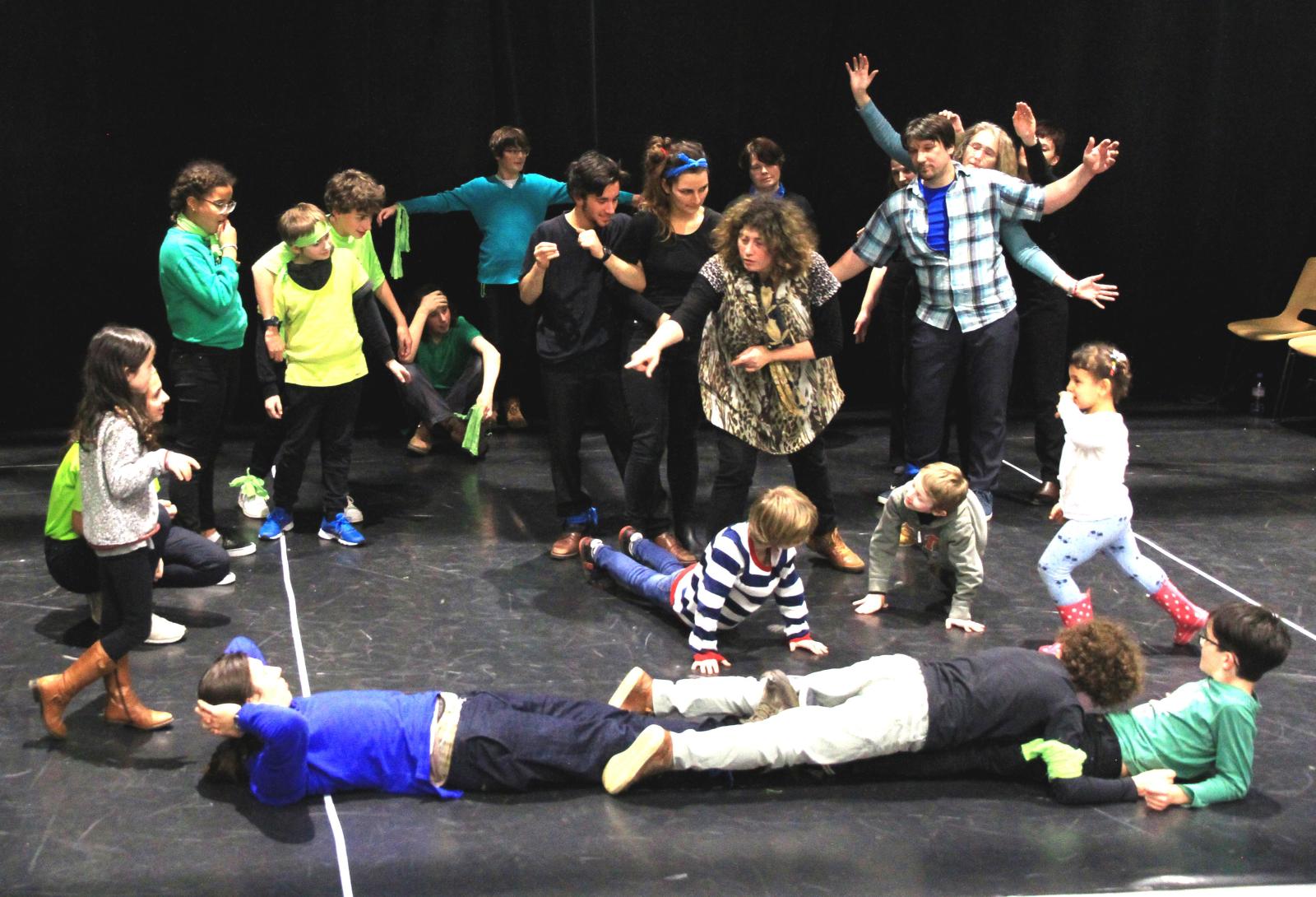 Stage de Théâtre "En famille" — visuel événement