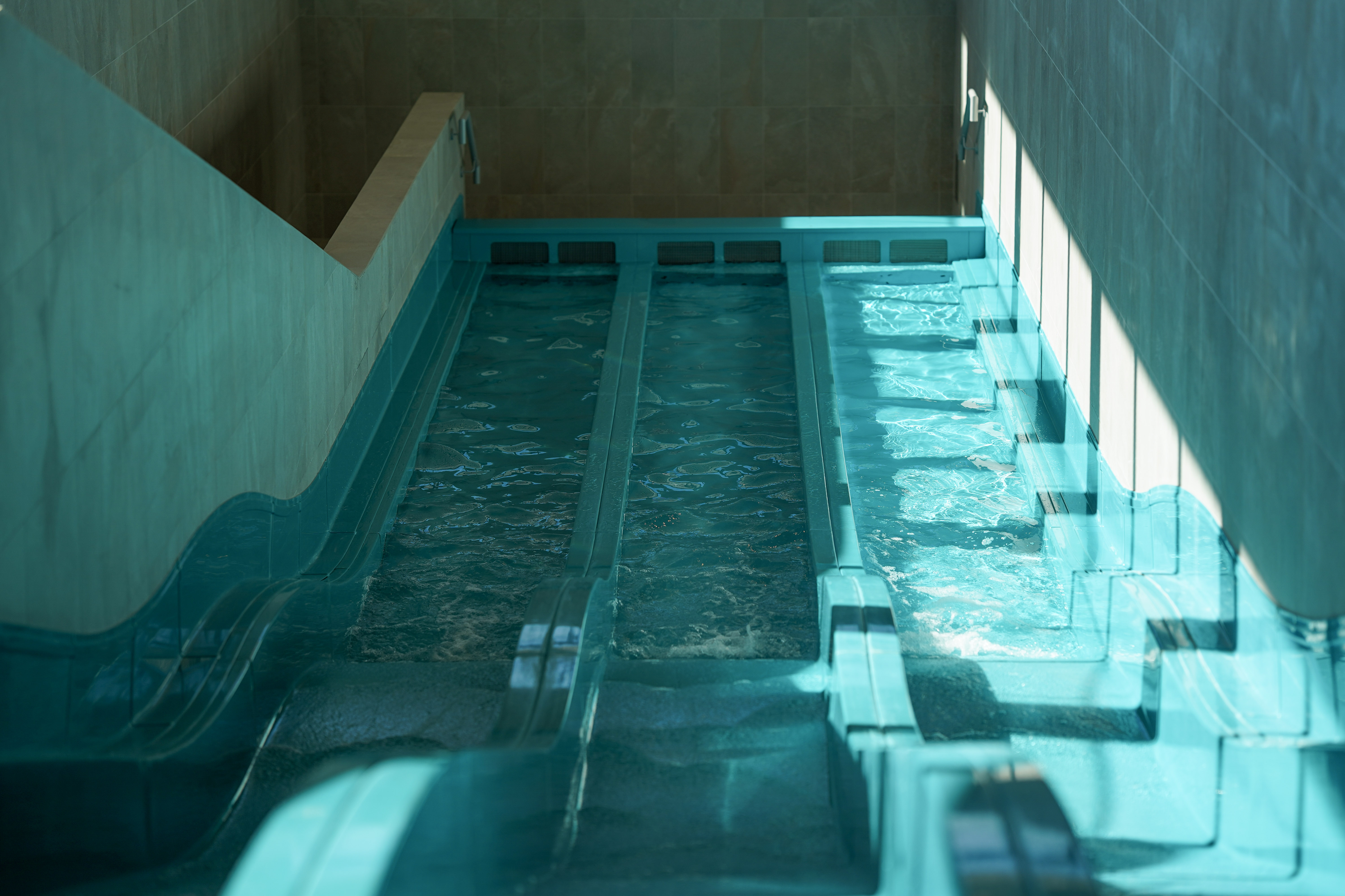 Face à l'épisode de chaleur, le centre aquatique Aquad'Auge s'adapte !