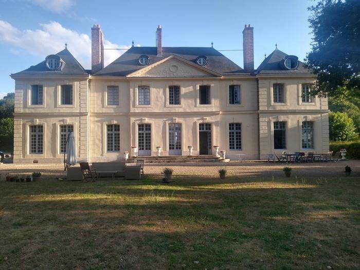 Visite guidée du jardin et des extérieurs du château de Couvicourt - Journées du patrimoine
