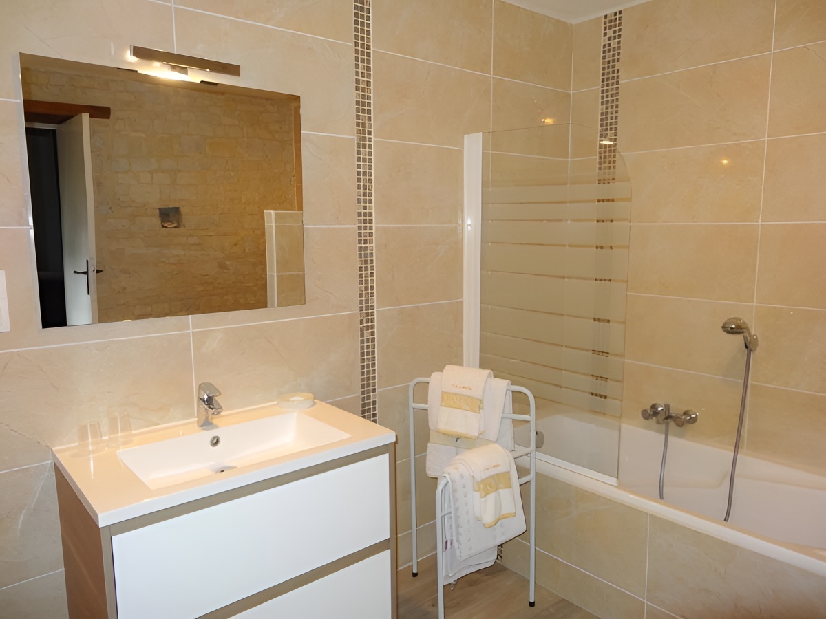 Ferme de Savigny, La Cambe - photo 8