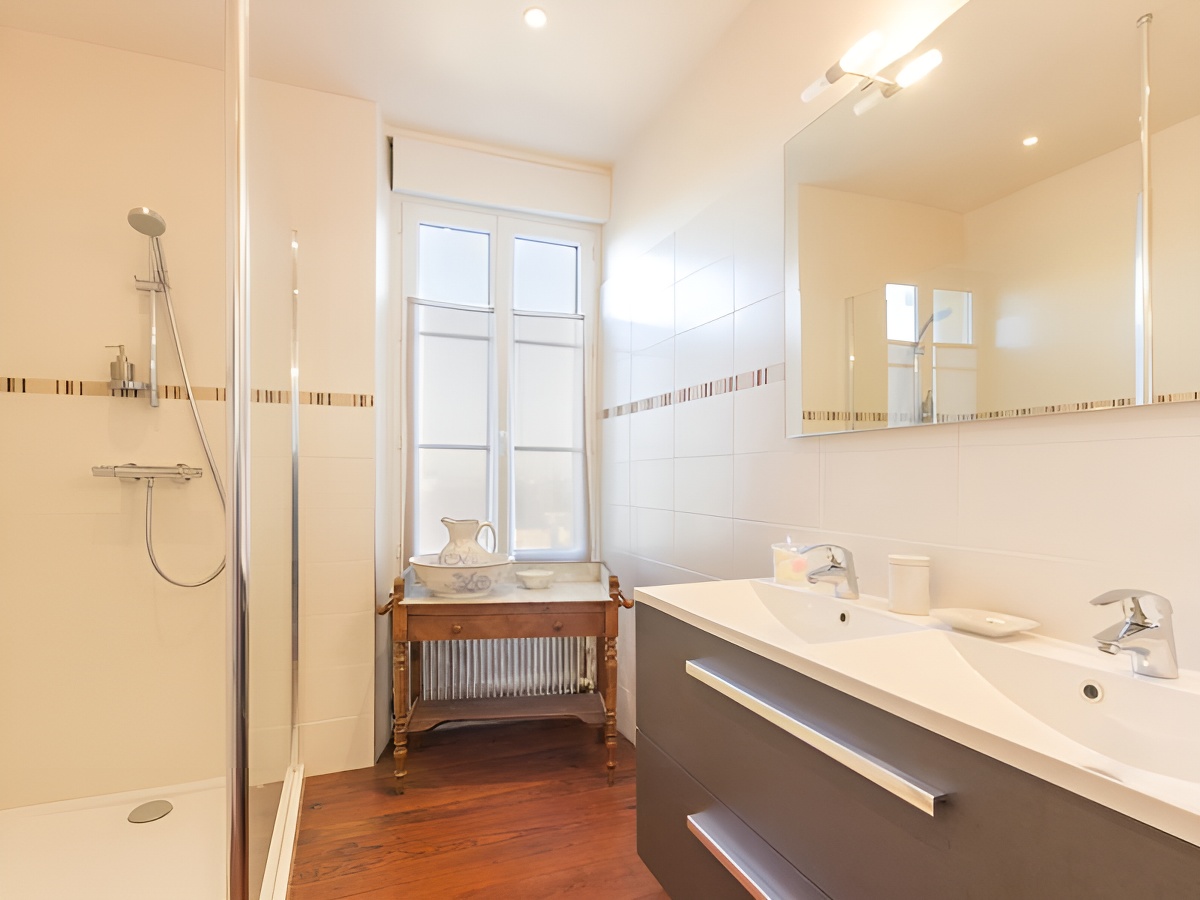 La Biscoutie, Arromanches-les-Bains - photo 7