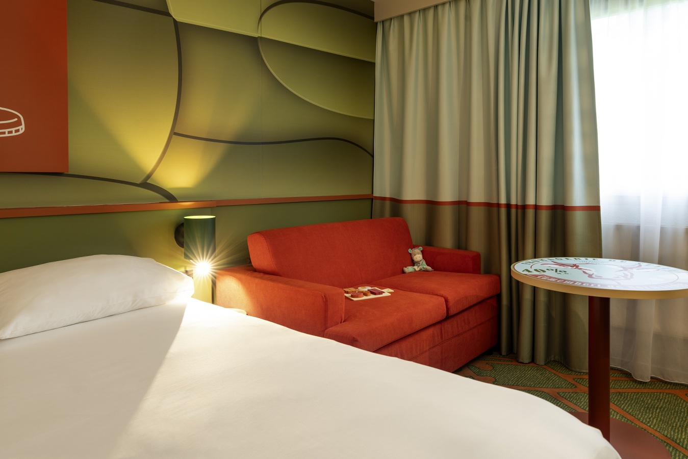 Ibis Styles Lisieux Normandie, Lisieux - photo 4