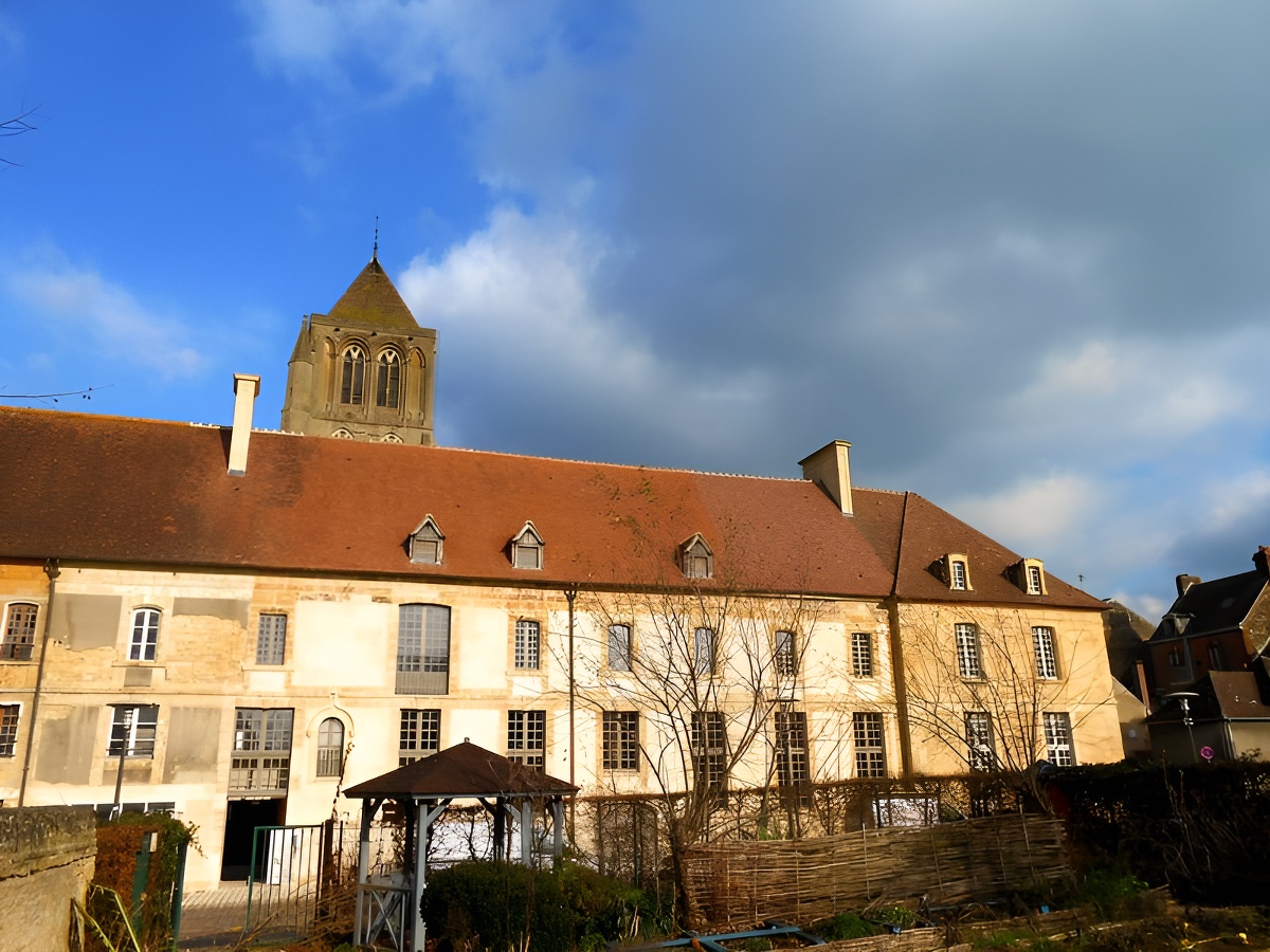 Abbaye de Saint-Pierre-sur-Dives - photo 5