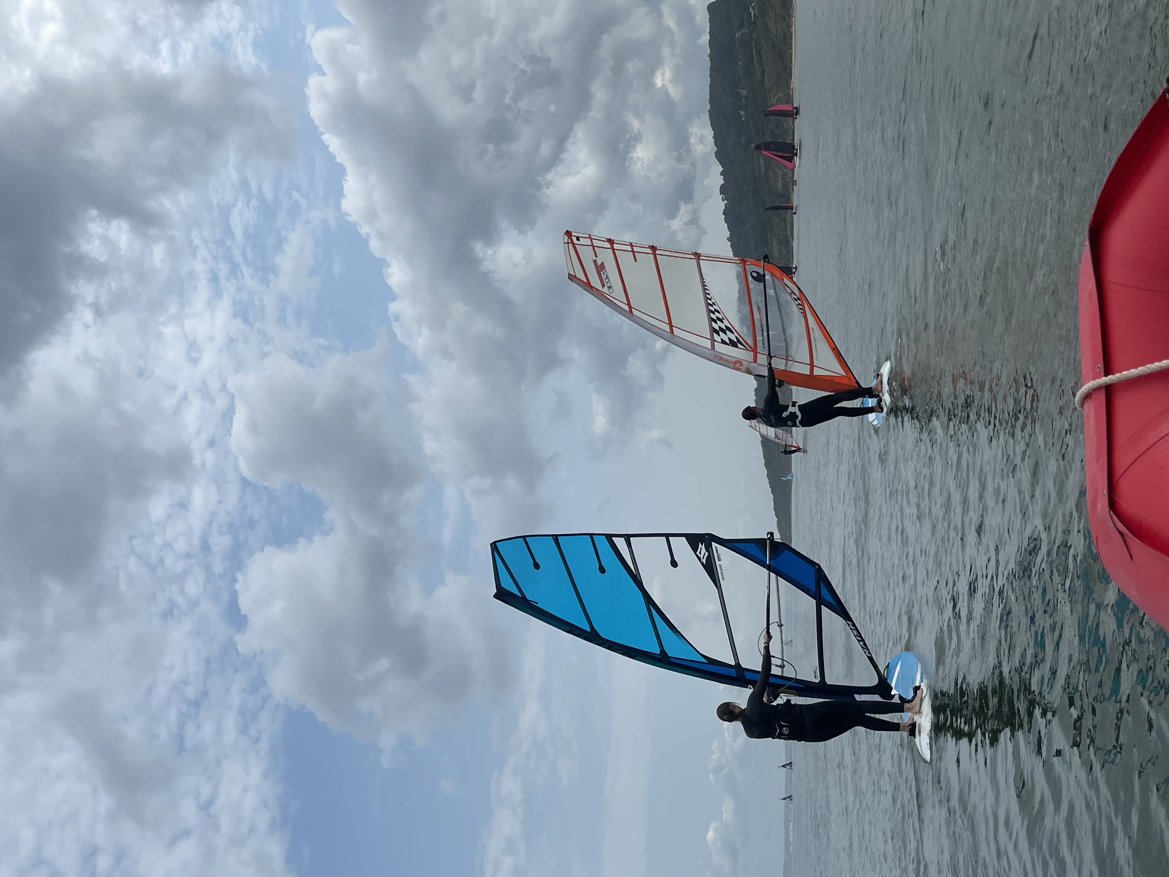 Stages vacances de planche à voile Printemps / Été / Automne avec le Club Nautique de Trouville Hennequeville CNTH