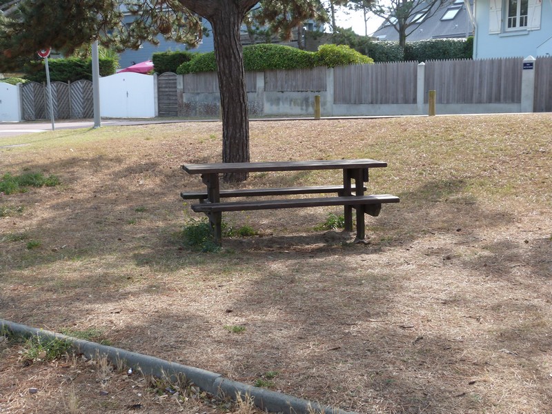 Aire de Pique Nique > Rue Dramard - photo 4