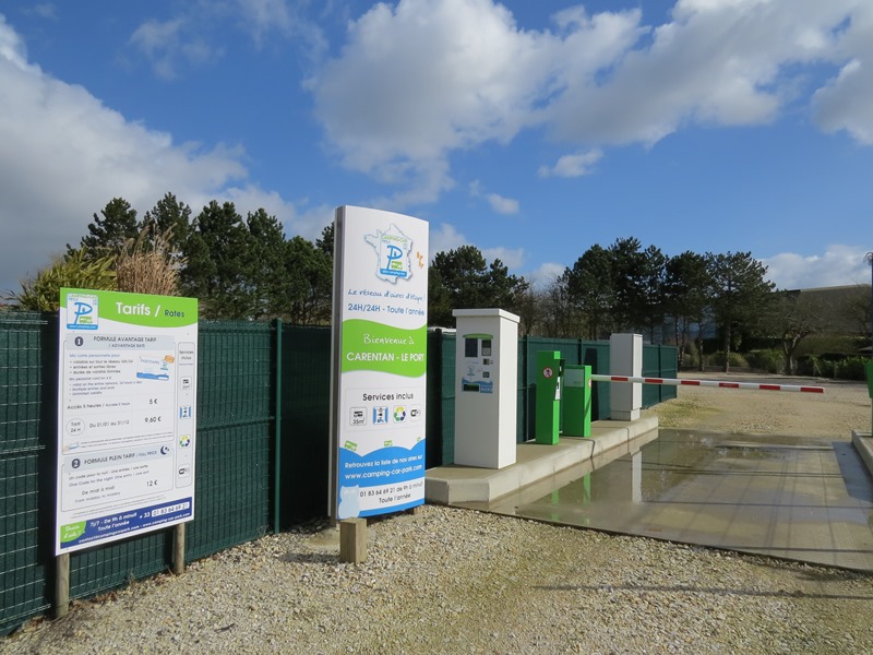 Aire Camping-Car PARK de Carentan, Le Port - photo 3