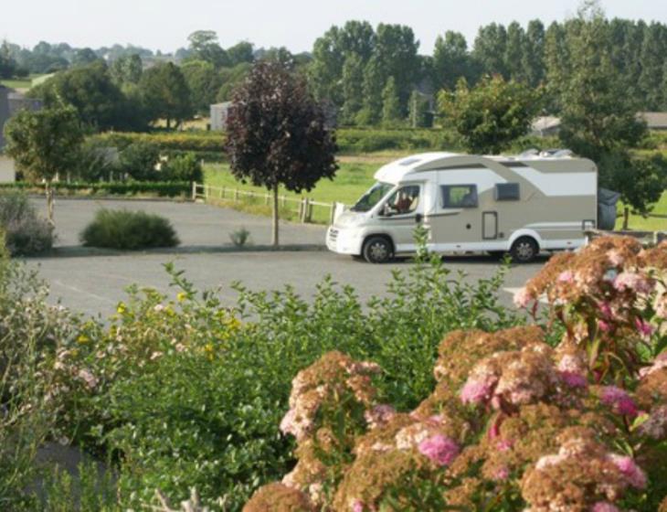 Aire de camping car Communale de SAINT-SEVER, Calvados, Normandie1
