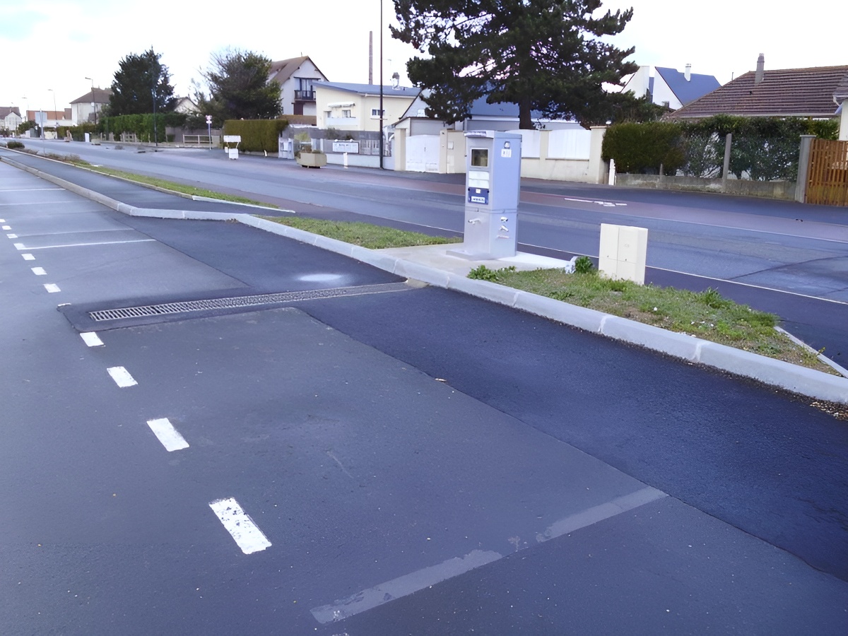 Aire de camping-car communale de Luc-sur-Mer