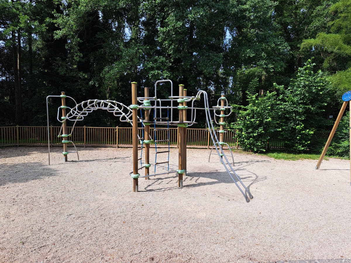 Aire de jeux pour enfants de Beuvillers