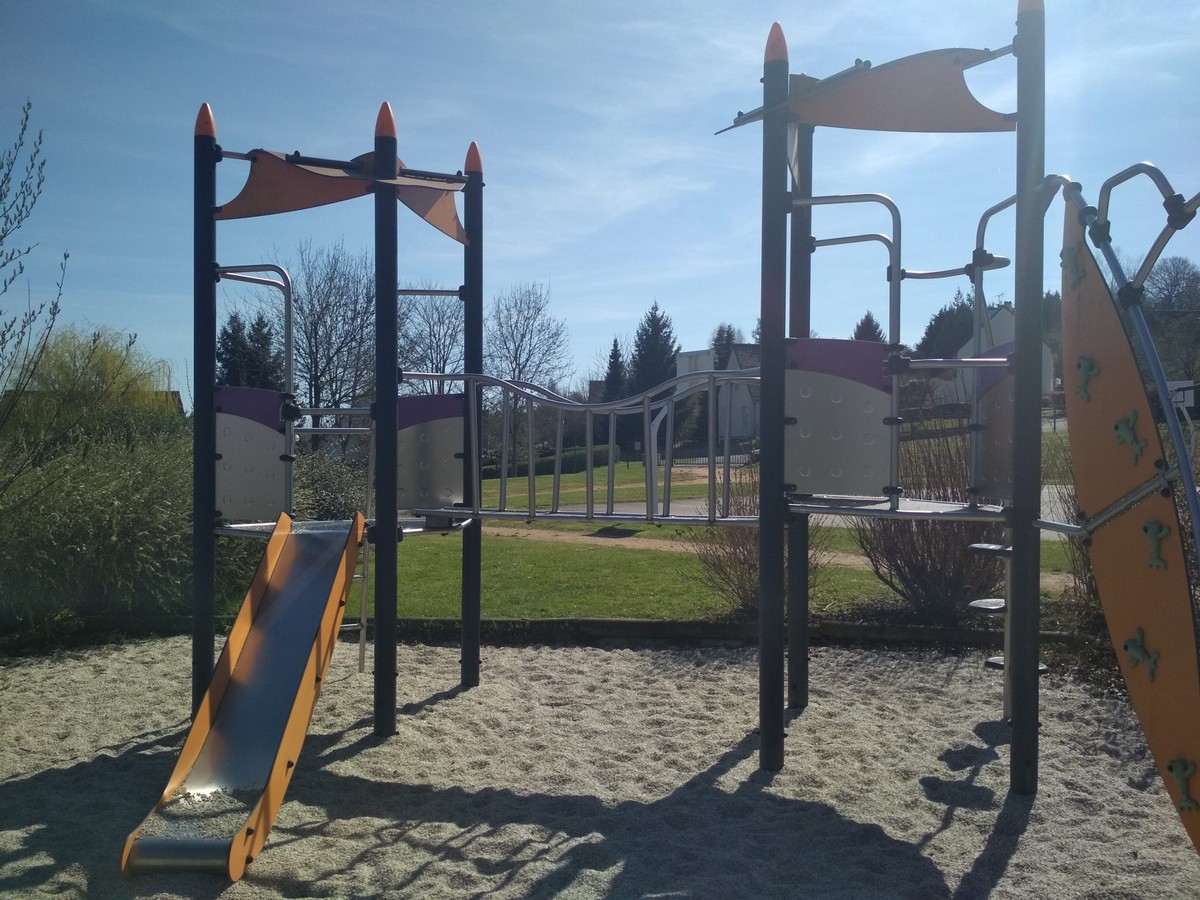 Aire de jeux pour enfants de Coquainvilliers - photo 3