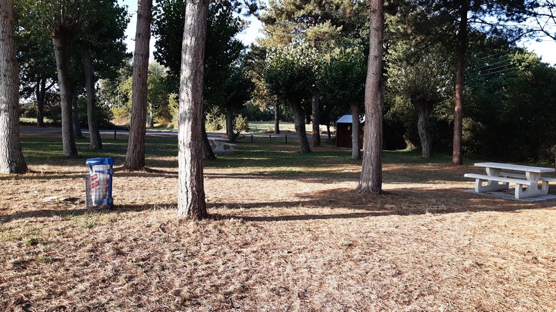 Aire de Pique Nique > Le sud - photo 2