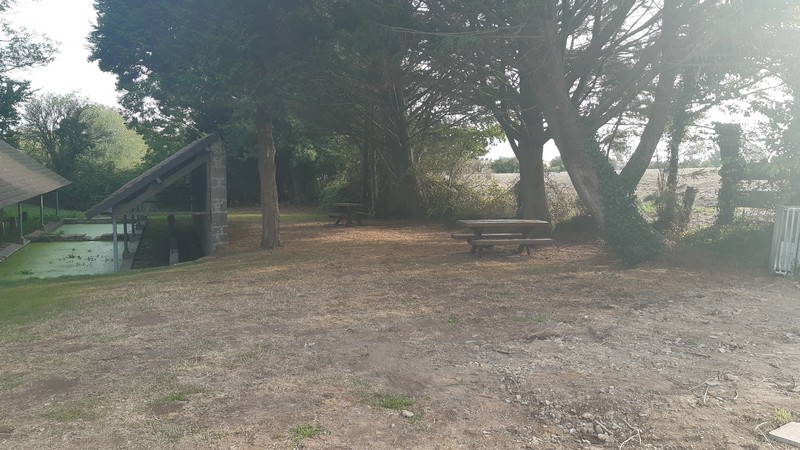 Aire de Pique Nique > Lavoir - photo 3