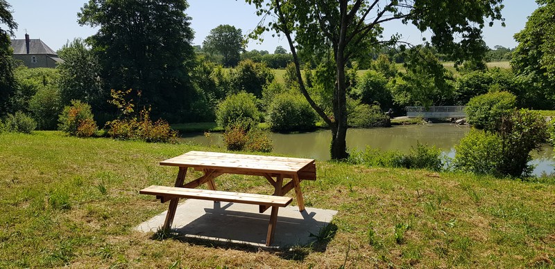 Aire de Pique Nique > Plan d'eau - photo 2