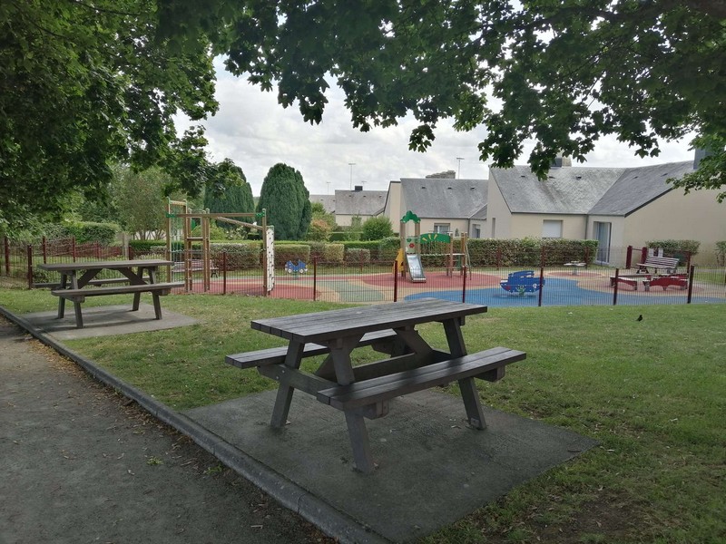 Aire de pique-nique > Salle des fêtes - photo 2