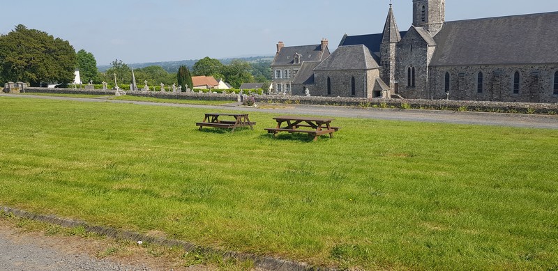 Aire de Pique Nique > Le bourg - photo 2
