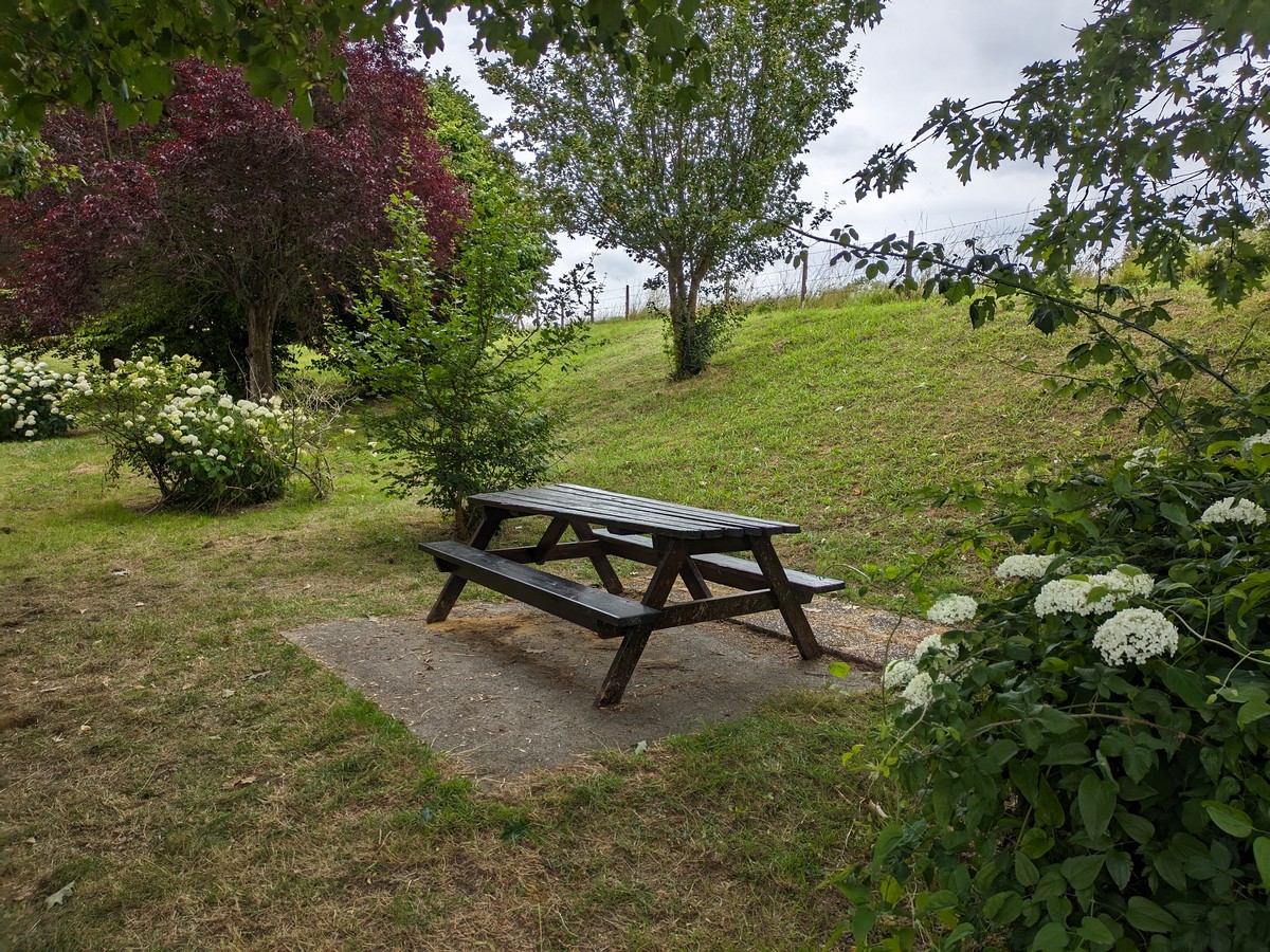 Aire de pique-nique - Parking de l'Europe - Cambremer - photo 2