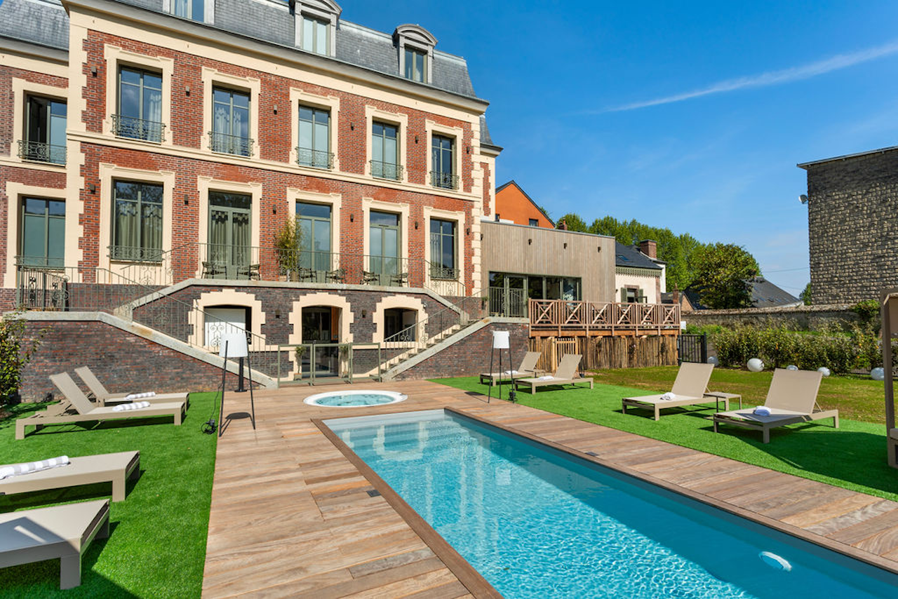 Pool Party au Rituel Hôtel & Spa****