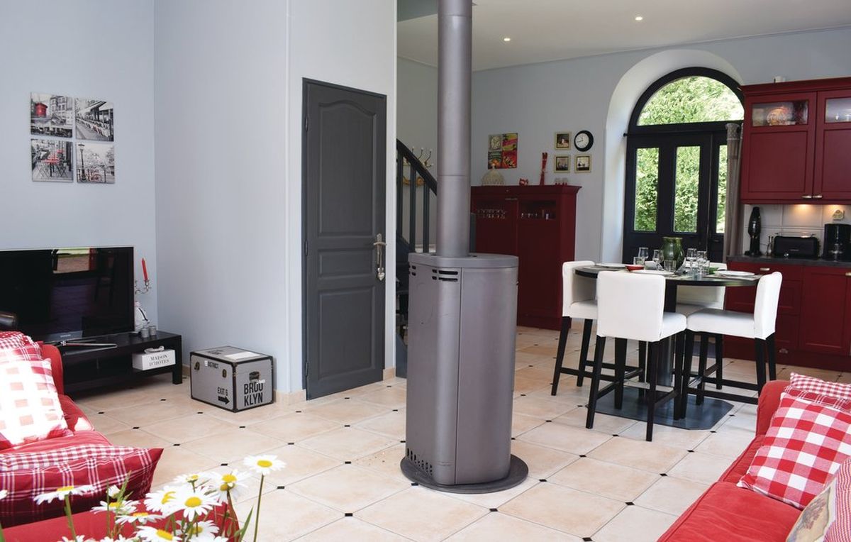 Meublé de tourisme > La Chapelle, Auxais - photo 11