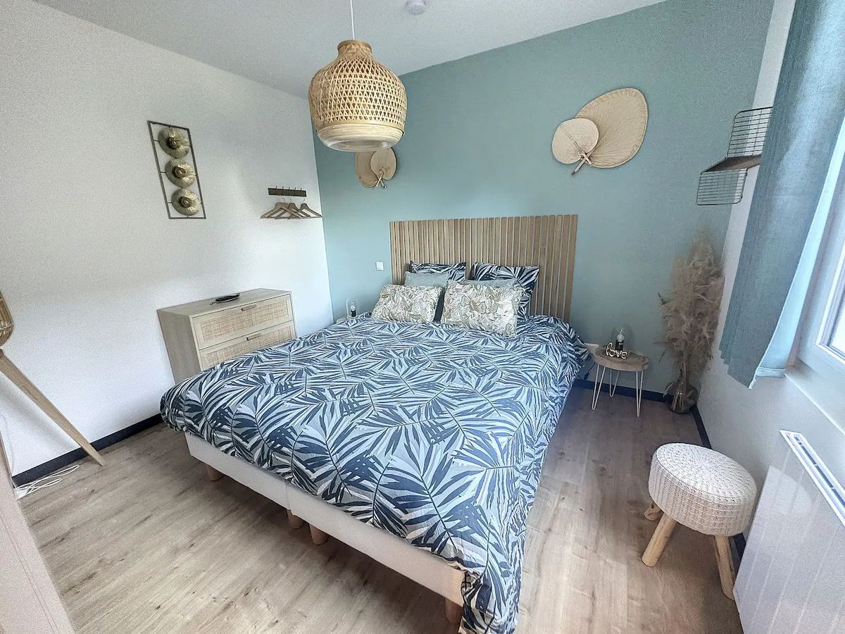 Meublé de tourisme > Appartement avec jacuzzi intérieur, Avranches - photo 3