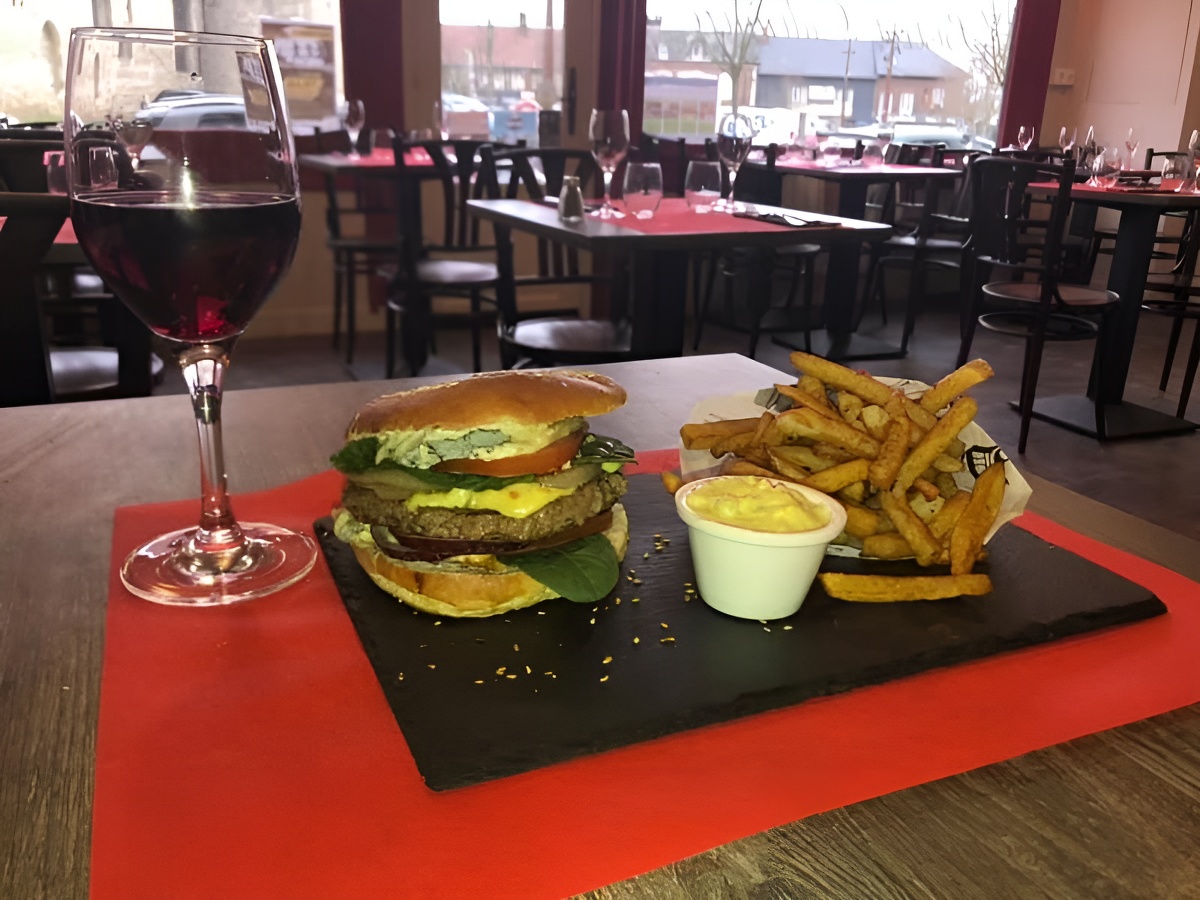 Bacchus &amp; Marmitons