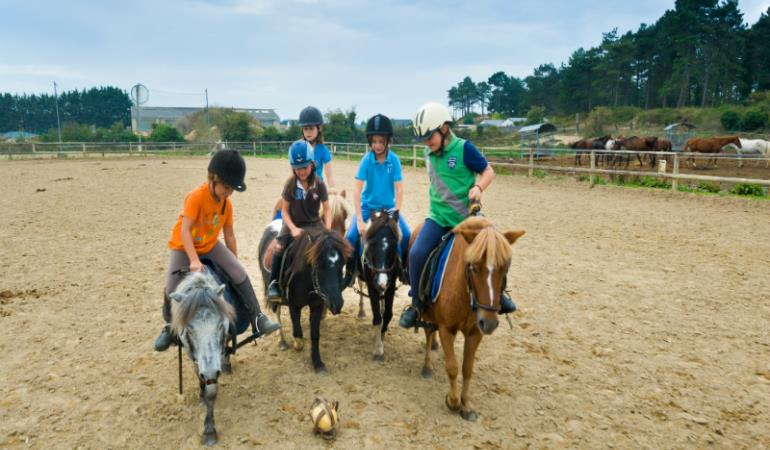 Barneville-Carteret_Club hippique Lypca 02©PAT Cotentin Marc Lerouge Barneville-Carteret_Club hippique Lypca 02©PAT Cotentin Marc Lerouge