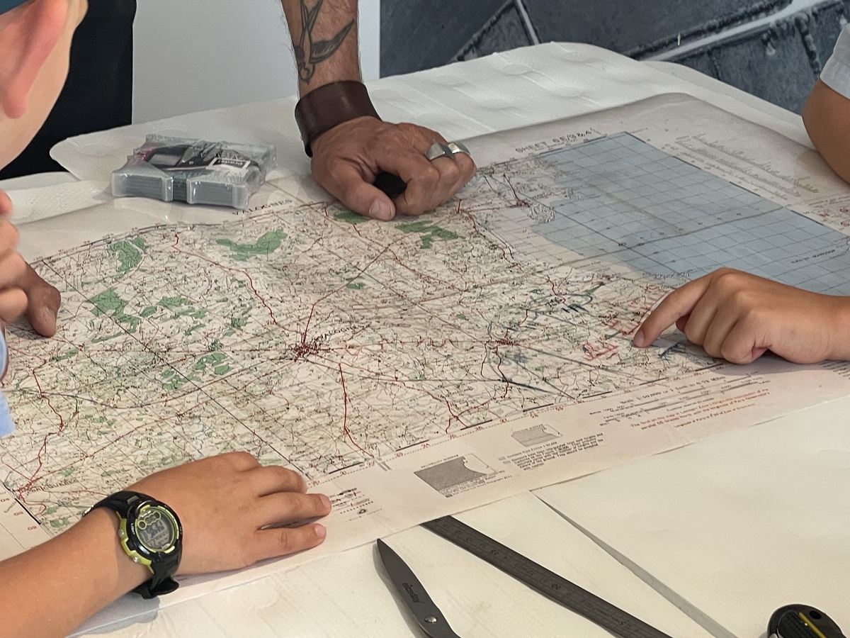 Atelier enfants > Réalise ton périscope !