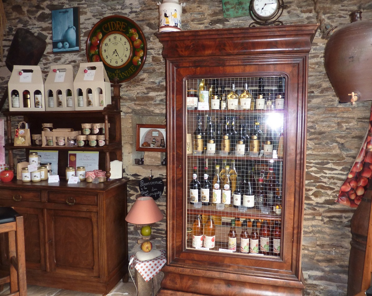 La Cave du Tronquay, Le Tronquay