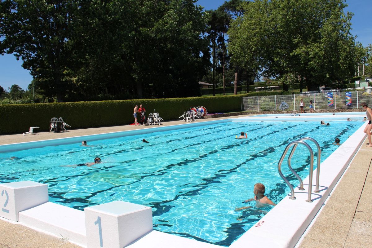 Piscine Brécey
