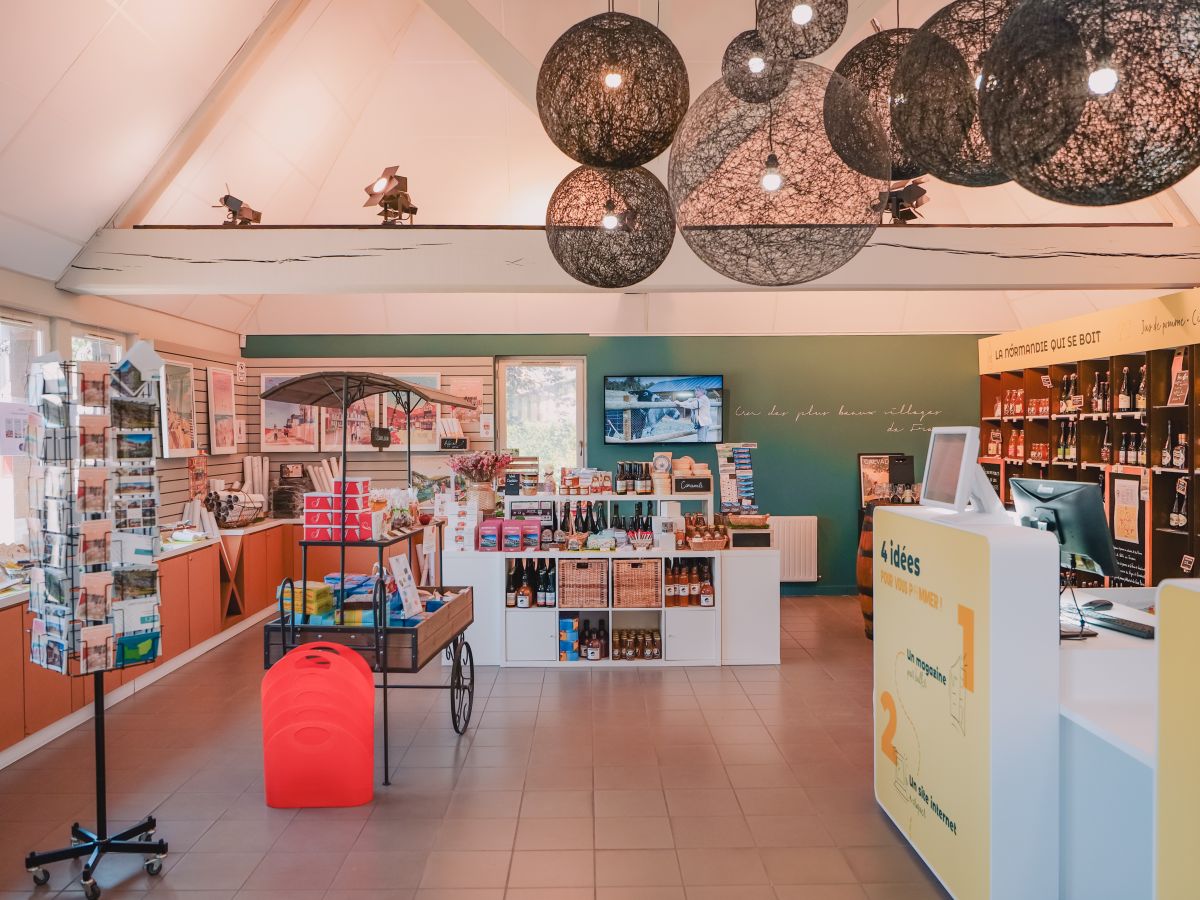 Normandie Pays d'Auge - Bureau de Beuvron-en-Auge