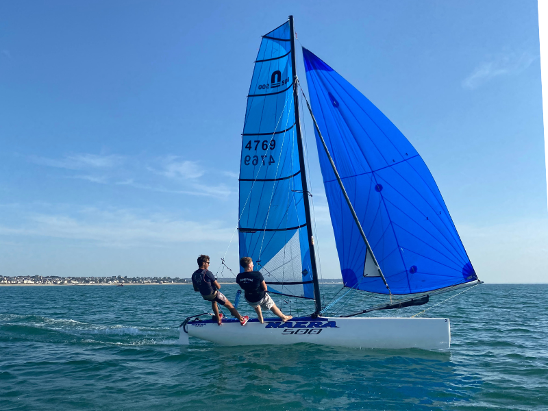 8 Milles Nautic > CATAMARAN - photo 2